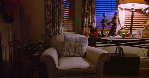 xfileswithoutpeople:The X-Files without people + scully’s apartment (1/?) / instagram.