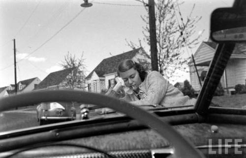 Has May Day started yet?(Cornell Capa. 1948)