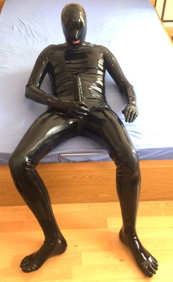 ...just a kinky 'lil rubberpup...