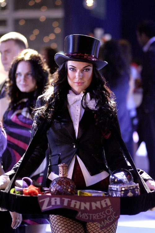 batmisfitmedic:  The beautiful Serinda Swan as Zatanna Zatara