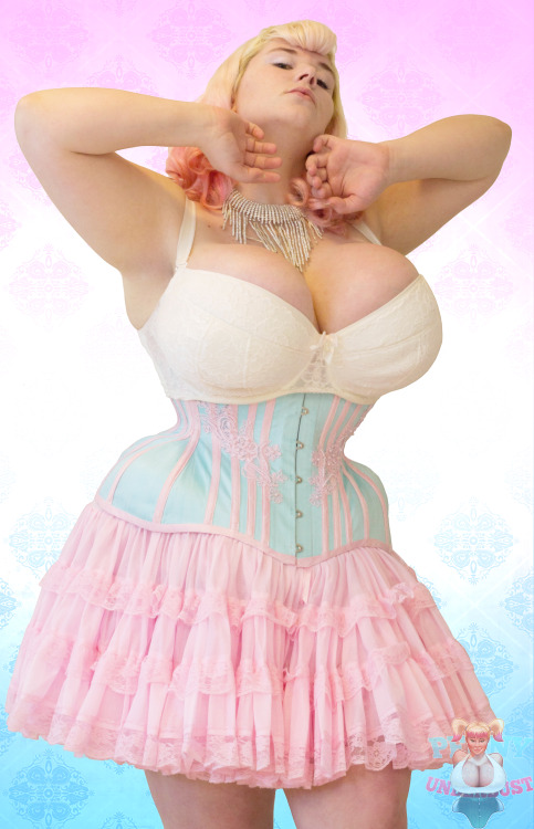 underbust:  My first time trying to remove backgrounds. =Dcorset: Lovely Ratsbra: Ewa Michalakskirt: Bodyline