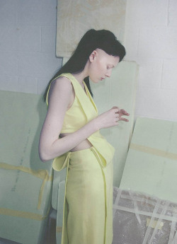 stormtrooperfashion:  Sadie Pinn in “Swimming in Poison” by Charlie Engman for Hunter, Spring/Summer 2013 