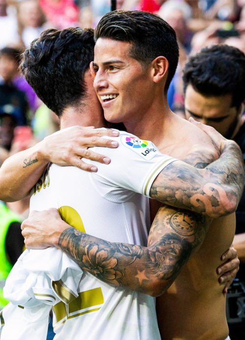 madridistaforever - James celebrates with Isco after scoring vs....