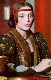 sedregina:The fashion of Renaissance has geographical peculiarities connected to urban centers. At t