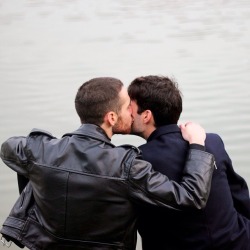 truegaylove:  truegaylove: -Showing the True Gay Love to the world!!!