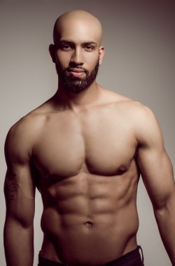 alphablackmen:  Brownstone//  Follow www.instagram.com/alphablackmen on Instagram for more.