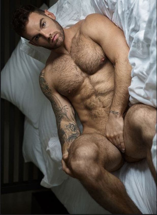 edcapitola:  peterc5457:  #Nice   I like everything … but the hand placement. Follow