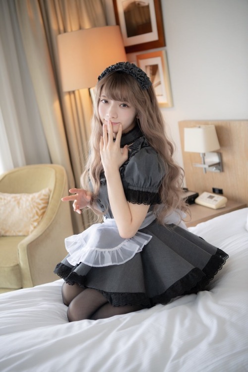 Sex scandalousgaijin:  Maid - Lapinangelina pictures