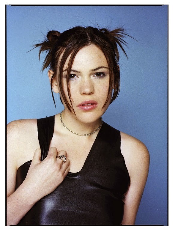 cinderellahope-blog:   Clea Duvall