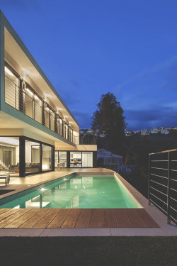 modernambition:  OOS House, Spain | MDRNA