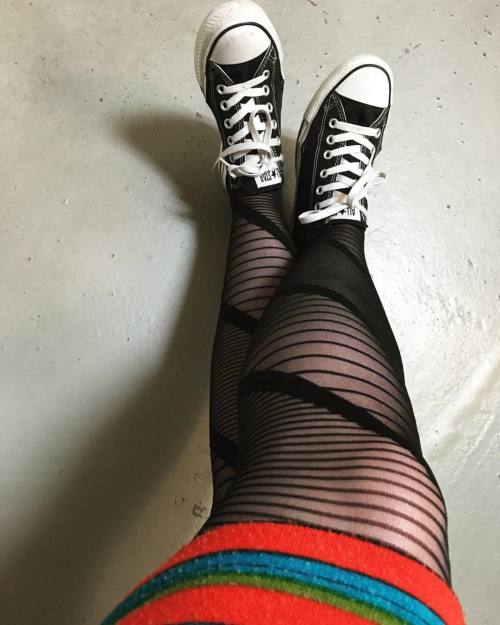 I love #chucks with #rights #converse #nylons #legs #stockings #pantyhose #hosiery #hoseb4bros #ootd