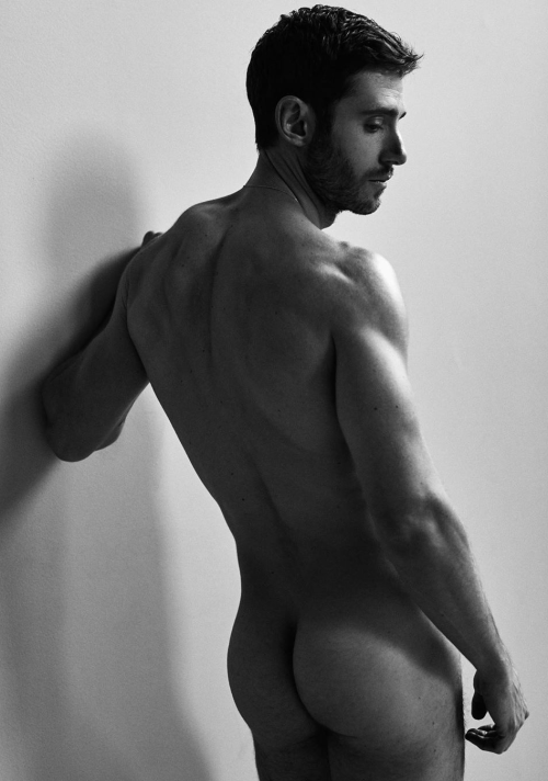 phfantasists: Julian Morris by Bartek Szmigulski – Yummy Zine #1