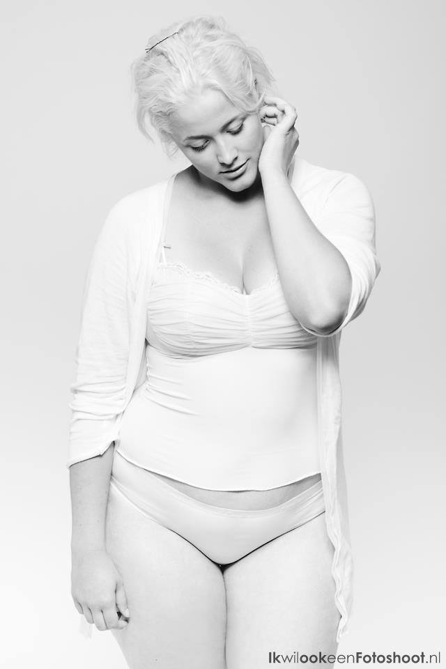 Curves in lingerie