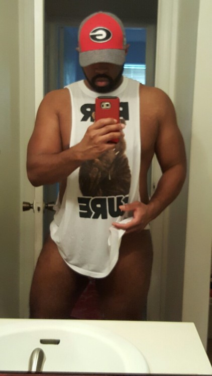 ima81baby:  Still trying to get summer ready💪