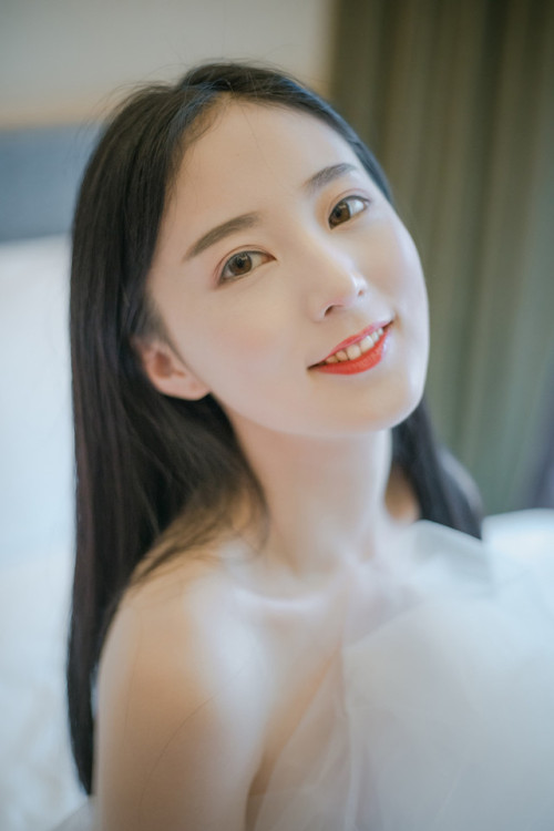 photography-lizhi: 梦里出现的人 醒来就去见吧