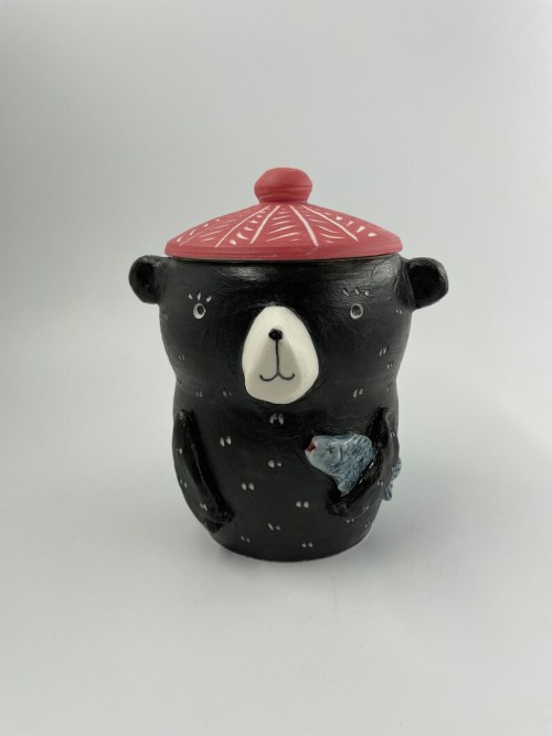figdays:    Handmade Bear Jar // SacanaCeramicStudio