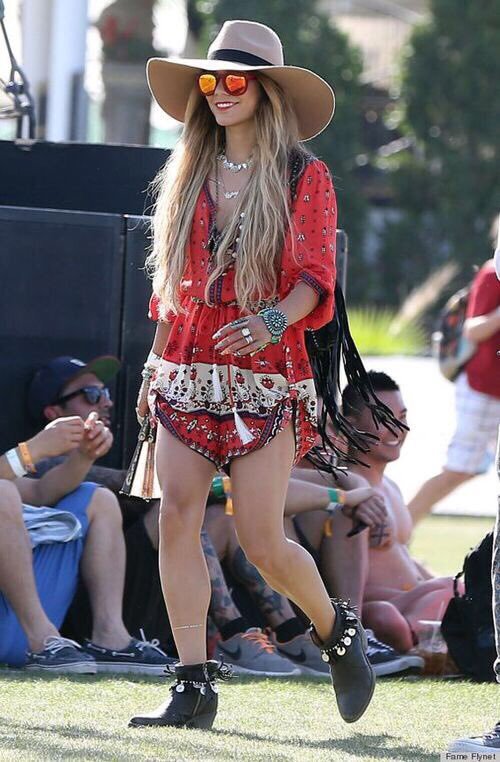 fashionismylovelyworld:  Vanessa Hudgens