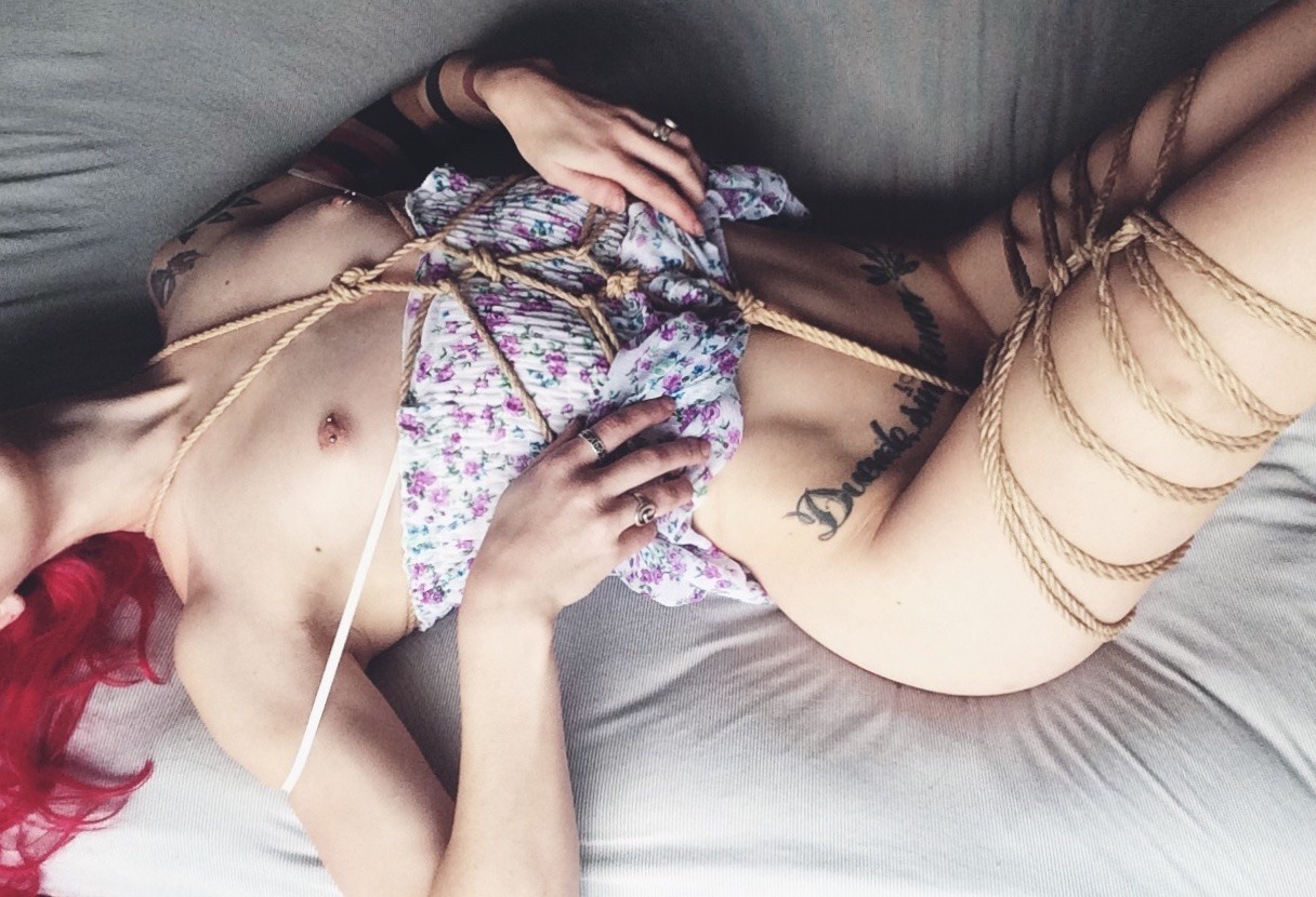 camdamage:  la curandera is the young girl | self [more here] 