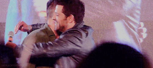 casblackfeathers:Misha and Jensen | JibCon 2019 (video credit: Aurélie Kitty)