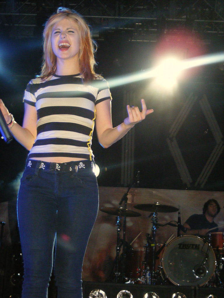 saremo-invincibili:Hayley Williams: Onstage 2005-2014