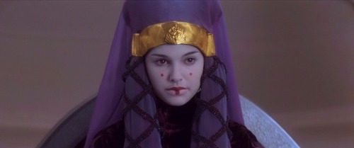 femmequeens:  Natalie Portman and Keira Knightley in Star Wars: Episode I The Phantom Menace (1999) 