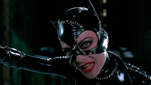 hoeneymoon:  “You’re catnip to a girl like me. Handsome, dazed, and to die for.”Batman Returns (1992) dir. Tim Burton