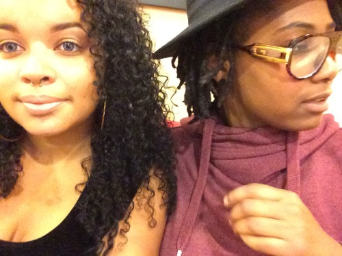 iamup2n0good:west-0f-w0nderland:BLACKOUT LOVE Me & my annoying ass gf… 