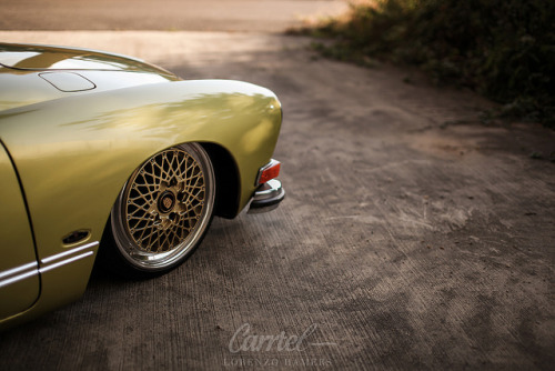 stancespice:  Nicolas Wlostowski’s ‘73 Karmann Ghia by blog.carrtel.com on Flickr.