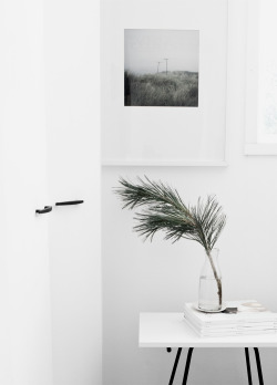 (via The Design Chaser: Interior Styling | Small Spaces on a Budget)