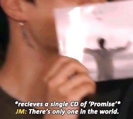 Hoseoks Gift To Jimin 