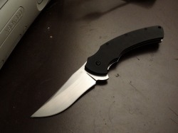 everyday-cutlery:  Custom Kershaw Tremor