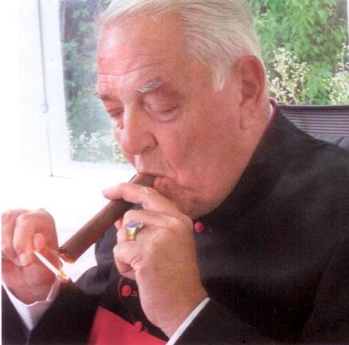lustfulgrandpa:wrinkleshop:suitncigar:Cigar smoking Catholic priest? SexyFUCKYEAH!https://wrinklesho