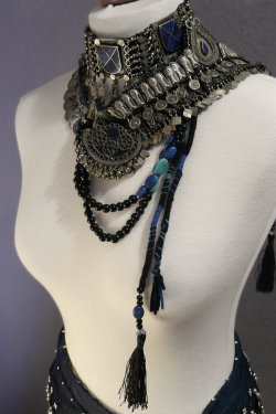 fuckyeahfantasyfashion:  Kuchi jewellry by Eisfluegel