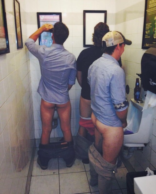 nude4dude: armymedguy: Come on guys lets ALL START DROPPING TROU WHEN TAKING A MENS ROOM PISS TO IND