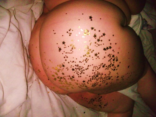 mylonelybreasts:  more of the confetti series