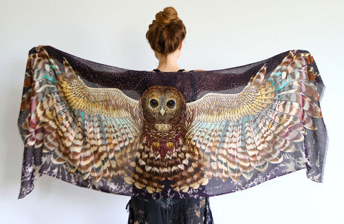 bestof-etsy: Stunning Conceptual Scarves Mimic the Wings of Birds Melbourne-based fashion designer R