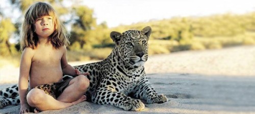 ashleymater:  Tippi Benjamine Okanti Degré, daughter of French wildlife photographers Alain Degré and Sylvie Robert, was born in Namibia. During her childhood she befriended many wild animals, including a 28-year old elephant called Abu and a leopard nick