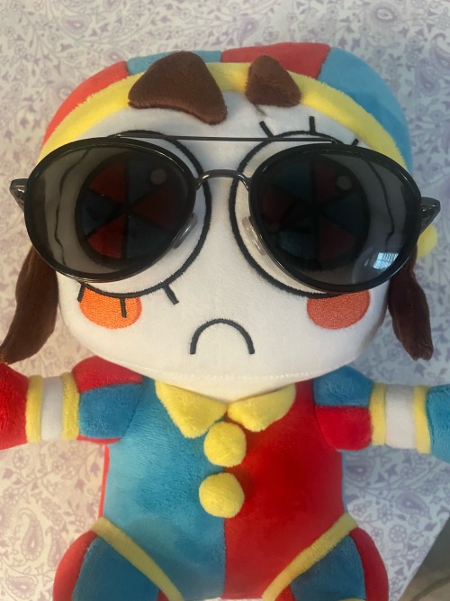 Pomni Plush Pictures 