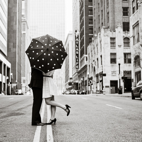 black-and-white:  umbrella kiss (by crystal.franks) 