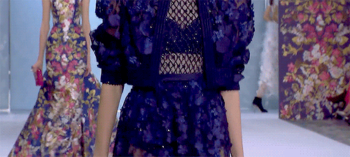 evermore-fashion:Ralph & Russo Fall 2016 Haute Couture Collection