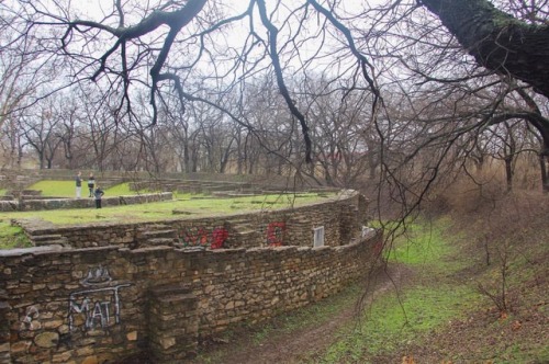 On the #ruins of #ancientrome &hellip; #aquincum #civil #town #amphitheater #abandoned #abandone