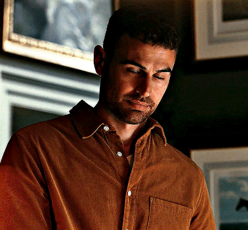 THEO JAMES As Eddie Halsteadin 'THE GENTLEMEN' (2024)