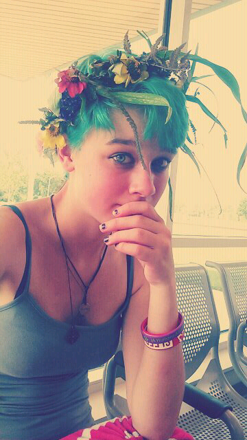 houstonwehaveaproblemchild: Gay flower child dyed her hair and made flower crowns