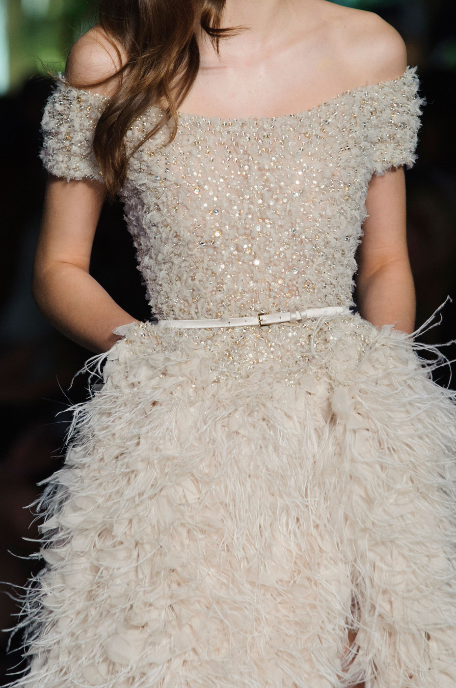 chanel-oh-la-la:voguetherapy:  Elie Saab SS15 Couture  ❤️