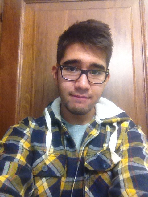 shamitomita:  It’s a flannel shirt AND A HOODIE!!! 