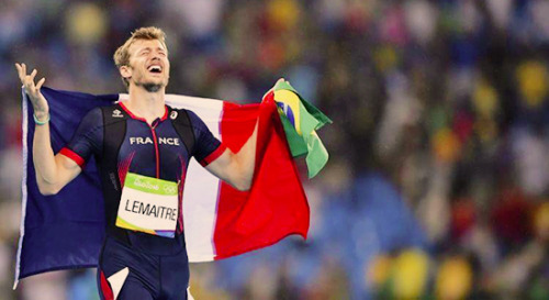 simpledaugherty: Christophe Lemaitre, Médaille de bronze sur 200m.