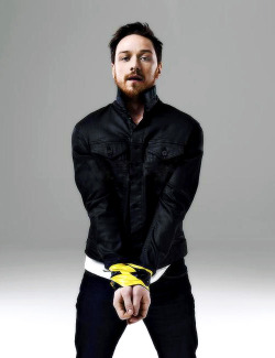 letosatie:  It is definitely not okay that I like tied up James McAvoy as much as I do. 