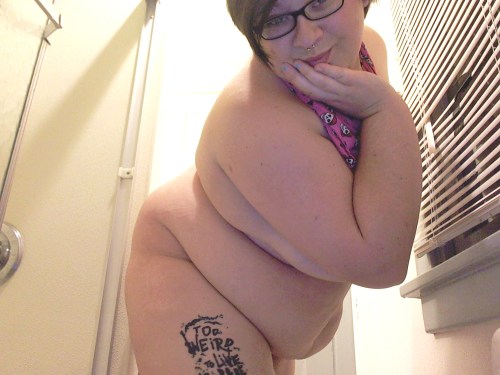 eilipaige: Big huge hips make all the boys leave their lactose products in my lawn.