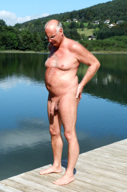jojopal07:  Sexy daddy 