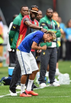 brazilnt-daily:  PHOTOS: Neymar and Song
